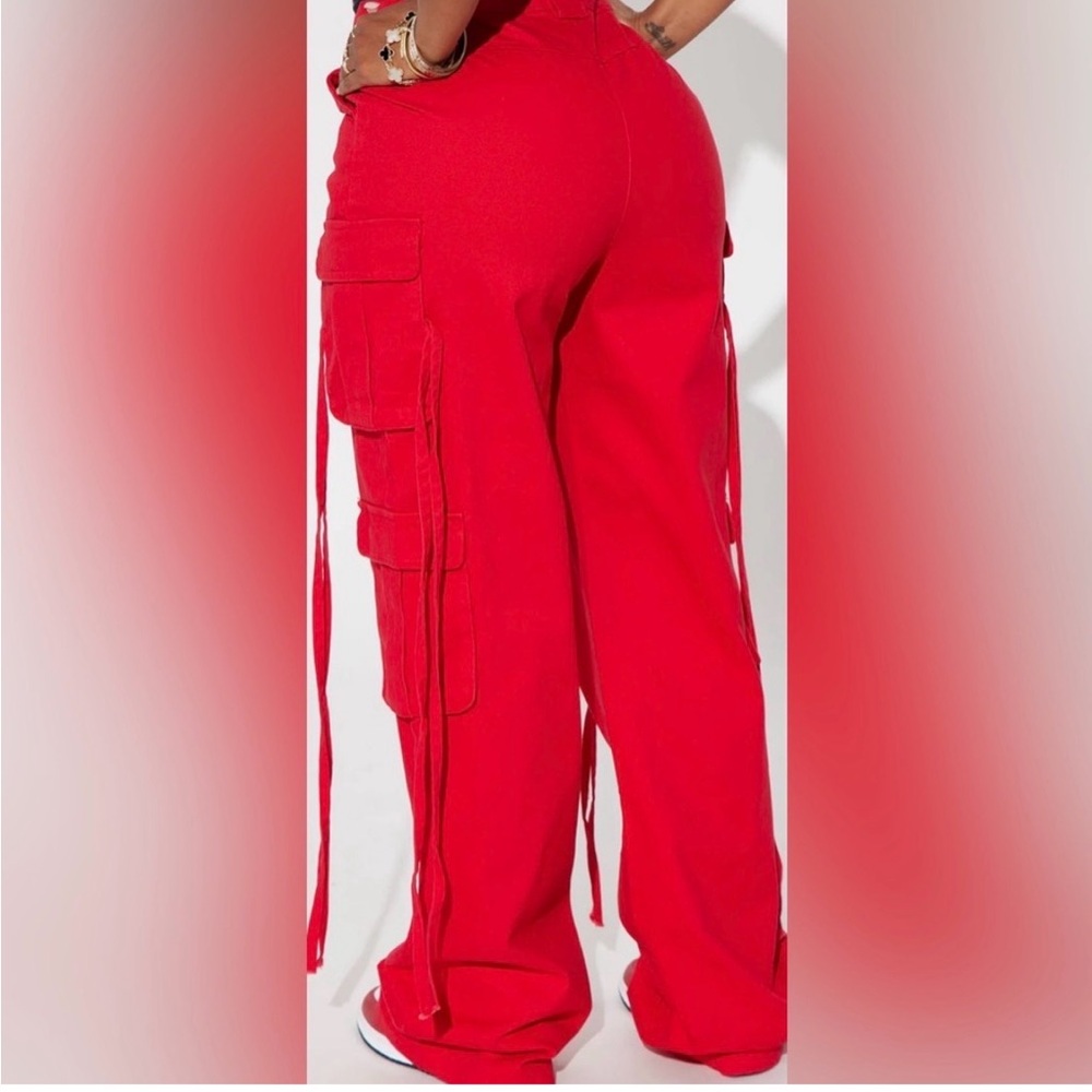 Fashion Nova Red Wide Leg Cargo Pants - Picture 4 of 4